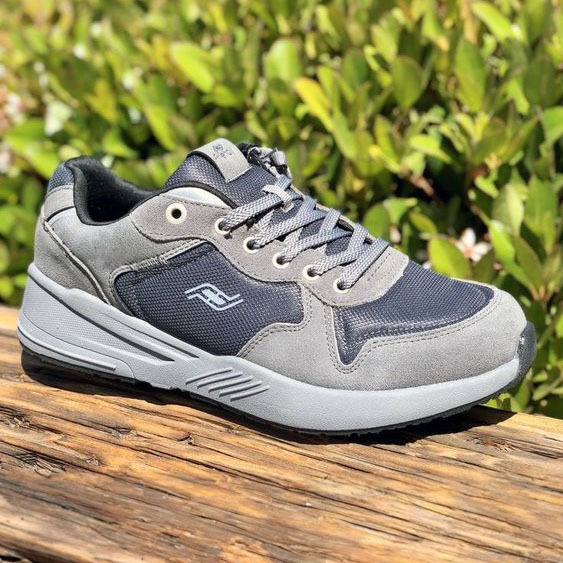 Men's adaptive friendly shoes